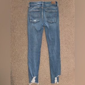 American Eagle Super Stretch size 4 short